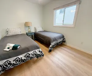 Photo 4 - Charming 2BR Ocean Beach