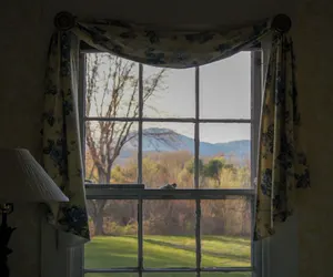 Photo 5 - The White Gables Inn