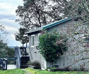 Photo 2 - Deer Harbor Cottages