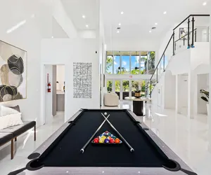Photo 3 - Luxurious 6-Bedroom Villa with Pool & Games