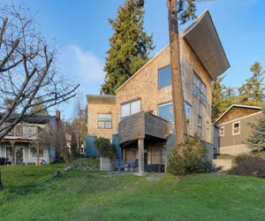 Photo 5 - Deck Views, Fire Pit, Pool, 3 Mins to Beach Madrona Tree Retreat by Avantstay