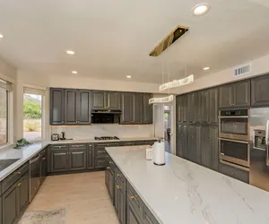Photo 3 - Newly Remodeled Suburban House