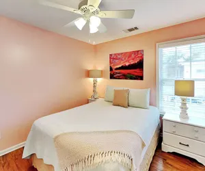 Photo 3 - Back River Bungalow