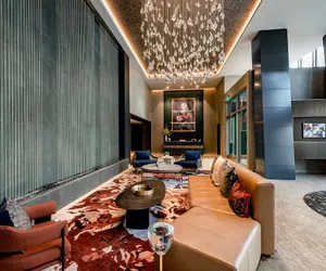 Photo 4 - Bright Apartment with Great Amenities