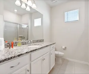 Photo 5 - Brand NEW Luxury 10bedrooms At Windsor Island