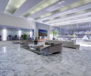 Photo 3 - Crystal City Apt for Business Travelers