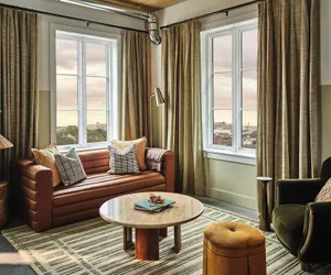 Photo 2 - The Ann Savannah, Apartments By Marriott Bonvoy