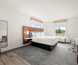 Photo 3 - EVEN Hotel Portland – Beaverton by IHG