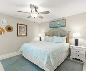 Photo 4 - Gulf House 503