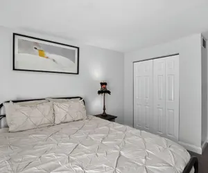 Photo 3 - Hudson house