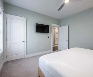 Photo 4 - Beach to Bay 3BR Retreat - Cowboy Pool & Golf Cart