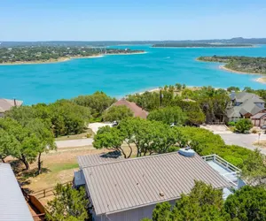 Photo 3 - 4 2 wow 180 Lake Views hot tub Pickleball Tennis POA Court EV Charger Wheelchair Ramp POA Pool