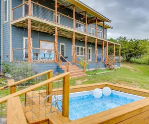 Photo 2 - 5 King 3 5b Firepit Nearby Pickleball Opens Feb 25 Lvl2 EV Charger Pool w Lake Views