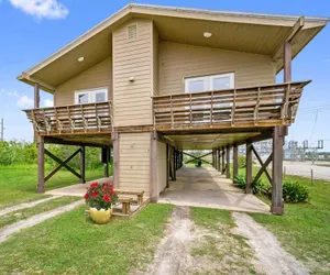 Photo 3 - Don t Worry Beach House 3 2 2 Blocks to Beach