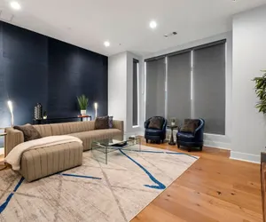 Photo 3 - Luxurious Midtown Home Rooftop Views by Silverx