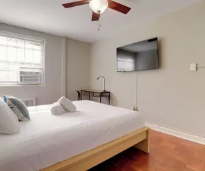 Photo 3 - Stylish Corporate Stay in Alexandria