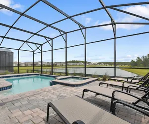 Photo 2 - Home 9 Bed Pool Best Location Storey Lake