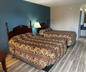 Photo 4 - Brookwood Inn