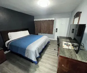 Photo 4 - Reed Motel