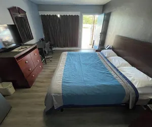 Photo 2 - Reed Motel