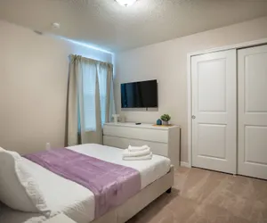 Photo 5 - Fun and Relax 10 Bed Home Pool Themed Rooms