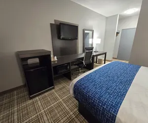 Photo 5 - GrandStay Hotel & Suites