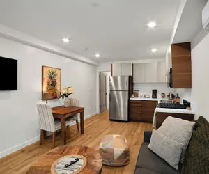 Photo 5 - Brand-New Chic Nest In Prime Location