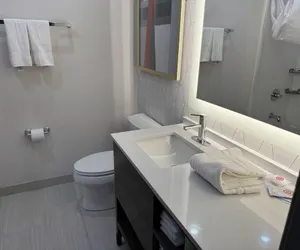 Photo 5 - Comfort Inn & Suites Colby