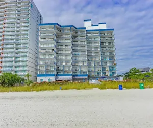 Photo 2 - Bluewater Resort 1205