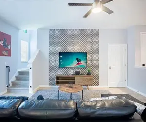 Photo 2 - Gated Community, Amazing 4/3 Vacation Home With Private Pool Near Disney!!!