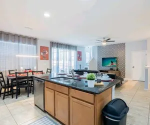 Photo 4 - Gated Community, Amazing 4/3 Vacation Home With Private Pool Near Disney!!!