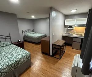 Photo 5 - Live In Lodge