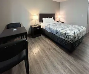 Photo 5 - Studio 6 Suites Vancouver, Wa - Waterfront