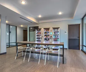 Photo 3 - ECHO Suites Extended Stay by Wyndham Dallas Plano/Richardson