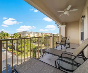 Photo 3 - 4816 Cayview Avenue #407