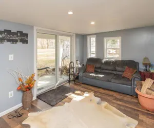 Photo 5 - Amazing Hiking Cozy Home Close to Mountns Fireplace