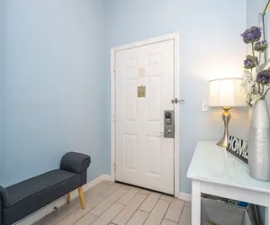 Photo 4 - Tropical Oasis 2BD Near Disney Pure Relax