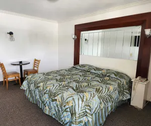 Photo 3 - Winslow Motel