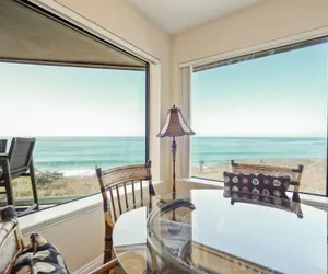 Photo 4 - Surfsong Dream - Beachfront