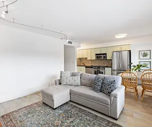 Photo 5 - Las Olas Blvd Waterfront Apt
