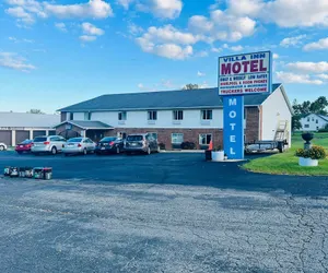 Photo 2 - Villa Inn Motel Near Hwy 12 WI Capital O