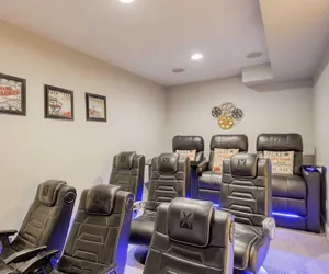 Photo 5 - Sleeps 28 Beachfront w/ Pool, Hot Tub, Game Room Atlantic Watch by Avantstay