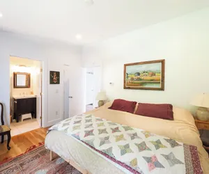 Photo 4 - Charming 6 Bdrm Countryside Stay