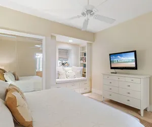 Photo 3 - Turquoise Place 2205 C