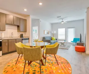 Photo 3 - Grand Two Bedroom Two Bathroom Apartment with Balcony by The Scholar