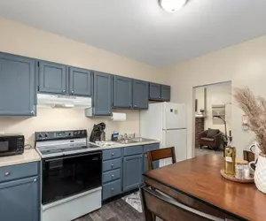 Photo 5 - Bright And Newly Remodeled Apartment Near Emu 1 2 Bedroom Apts