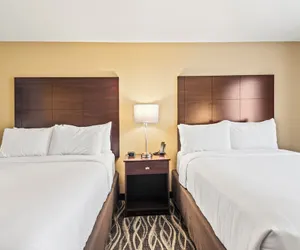 Photo 4 - Cobblestone Hotel & Suites - Foley