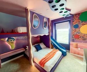 Photo 4 - Upstay Theme Rooms and Arcade Games Plus Private Pool