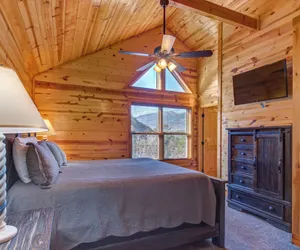 Photo 5 - Chilling Bear Lodge