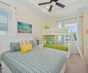 Photo 3 - Sandy Getaway